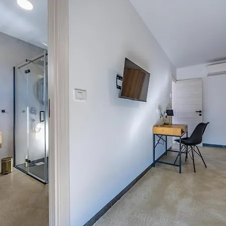 Aura Holiday home *