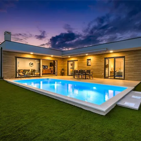 Holiday home Aura